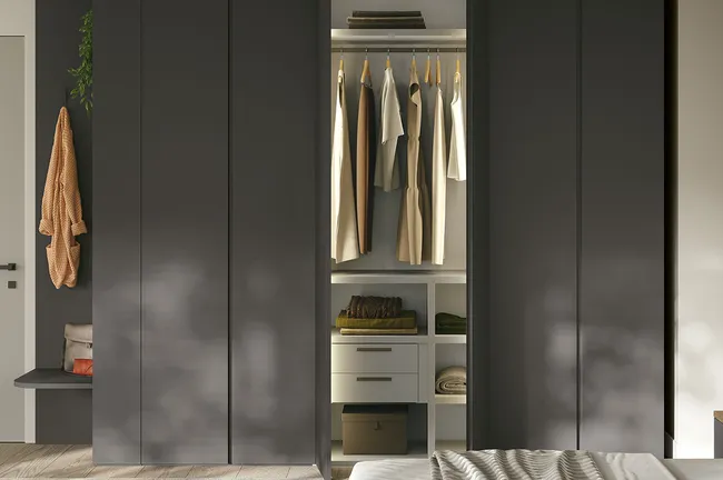 Gola hinged wardrobe
