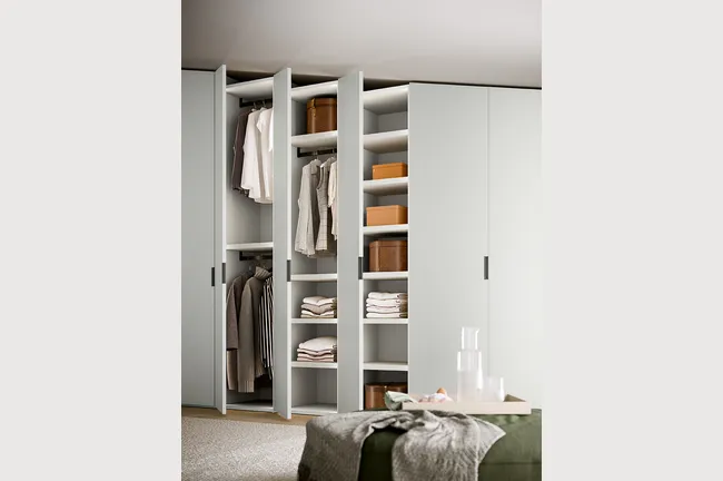 Logic hinged wardrobe